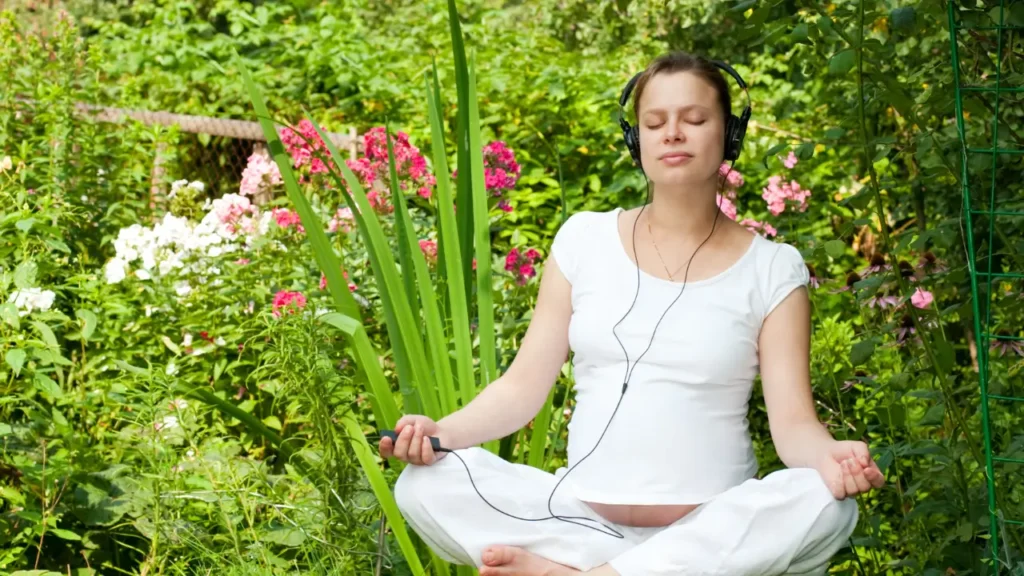 Meditação guiada por IA em meio a natureza